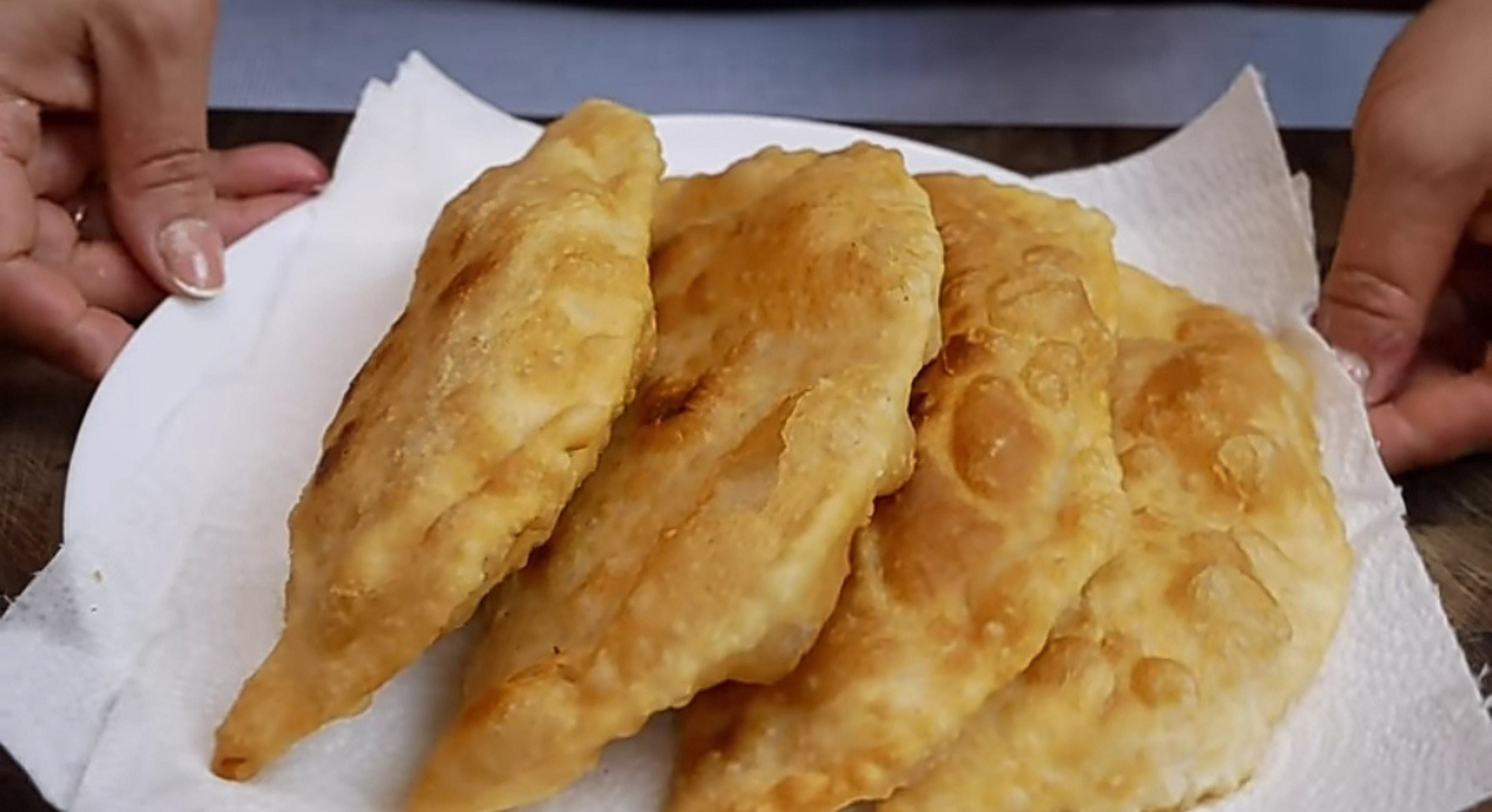 Чебуреки с рыбой