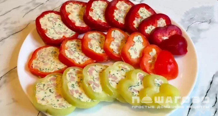 Перец, фаршированный сыром и чесноком