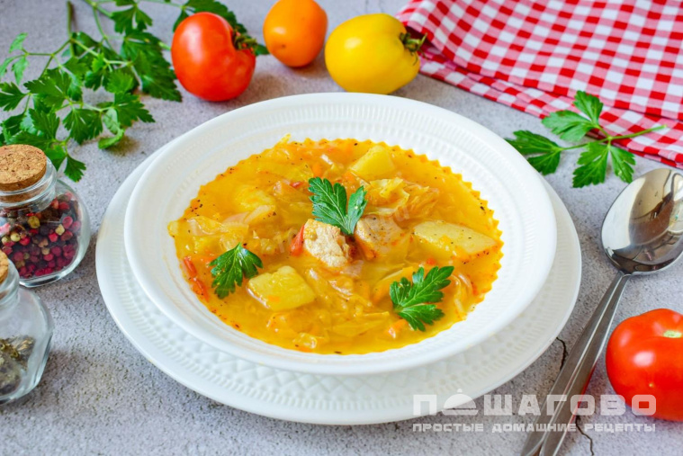 Щи из свежей капусты со свининой