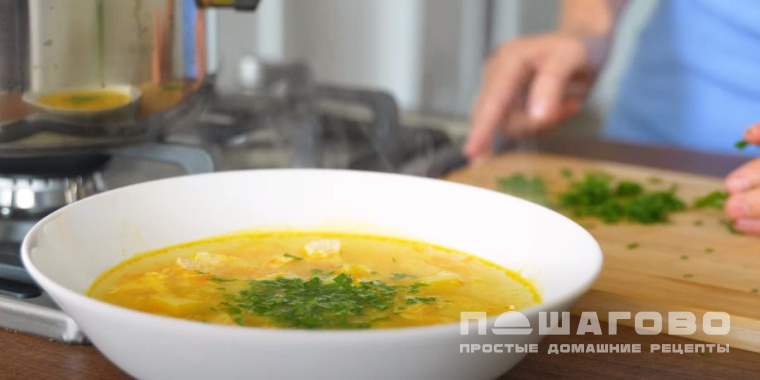 Бульон с яйцом
