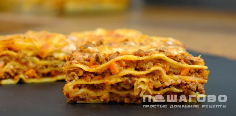 Лазанья с говяжим фаршем на сковороде