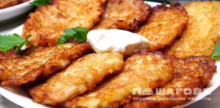 Луковые оладьи