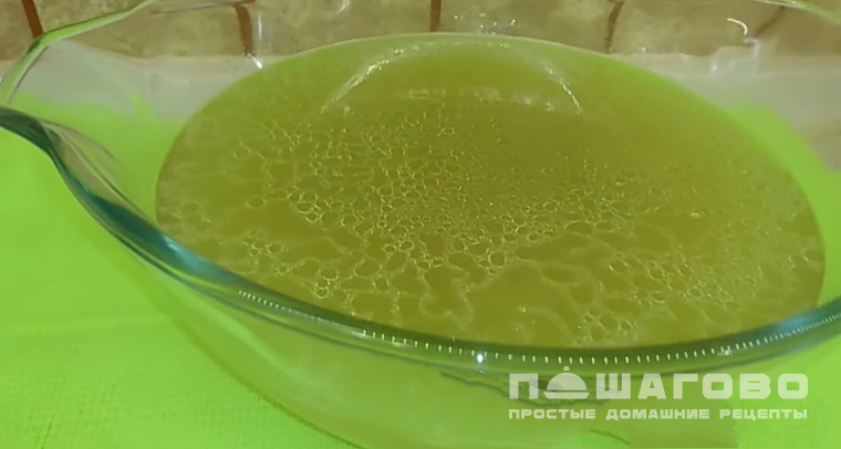 Бульон из домашней курицы