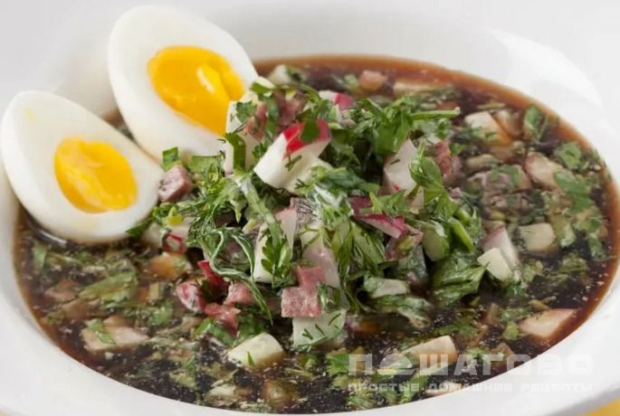 Окрошка с говядиной и курицей на квасе