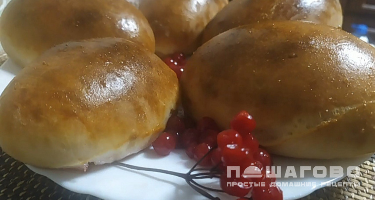 Сладкие пирожки с калиной