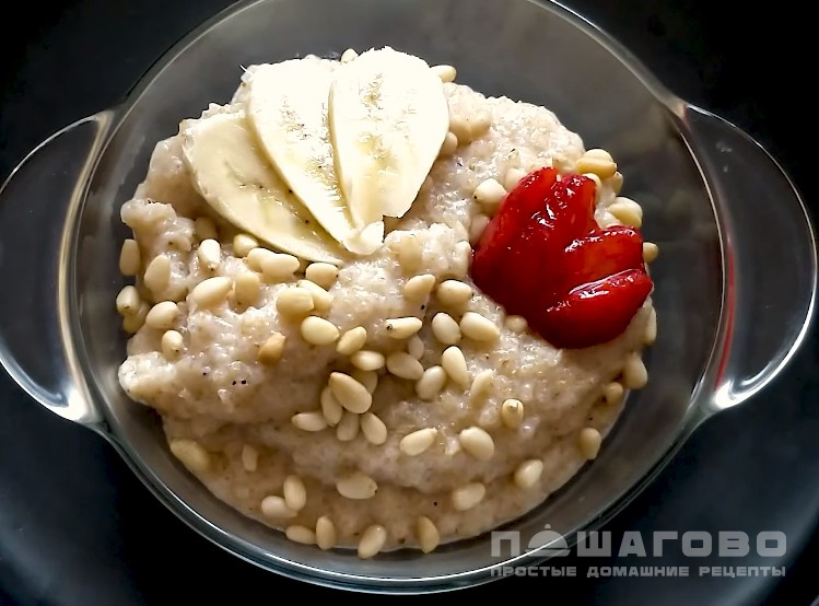 Амарантовая каша в сотейнике