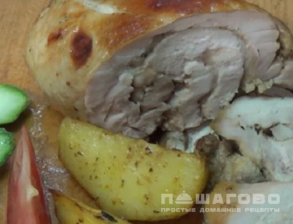 Рулет из куриных окорочков