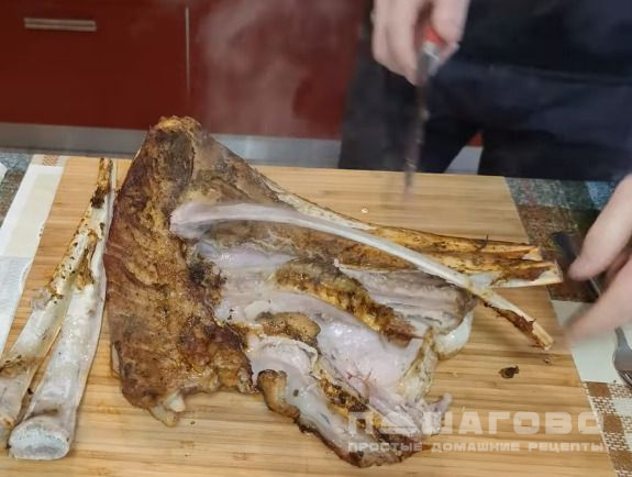 Говяжьи ребра в корочке из трав и чеснока