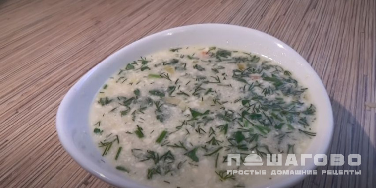 Сырный суп с зеленым горошком