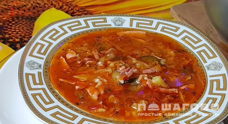 Рассольник с копченостями