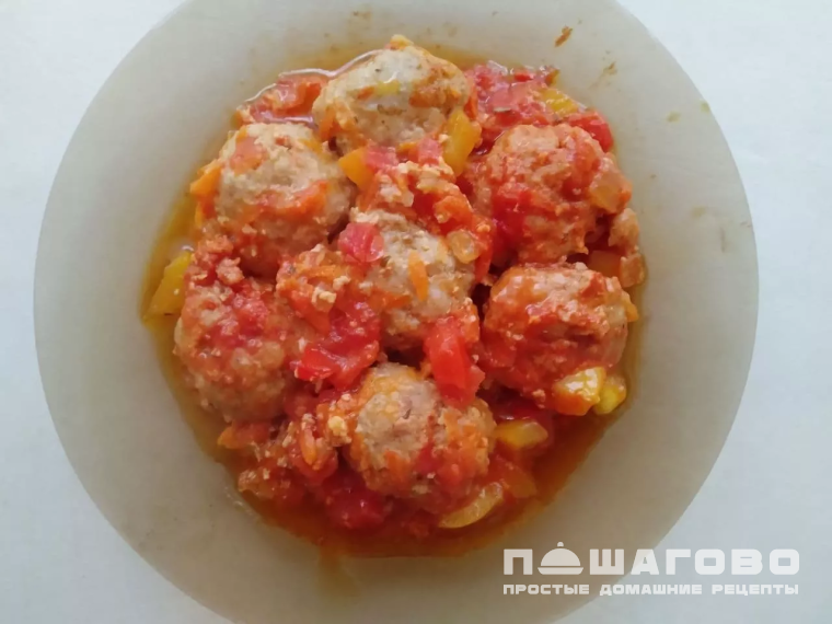Сочные тефтели из говядины с соусом на молоке