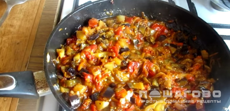 Жареная баклажанная икра кусочками