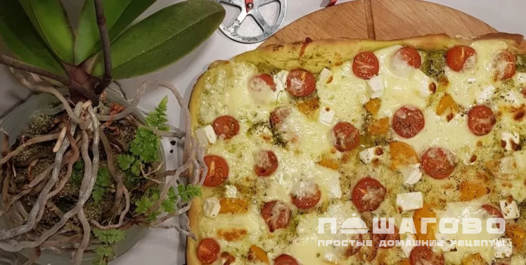 Сырная пицца с сушеными травами