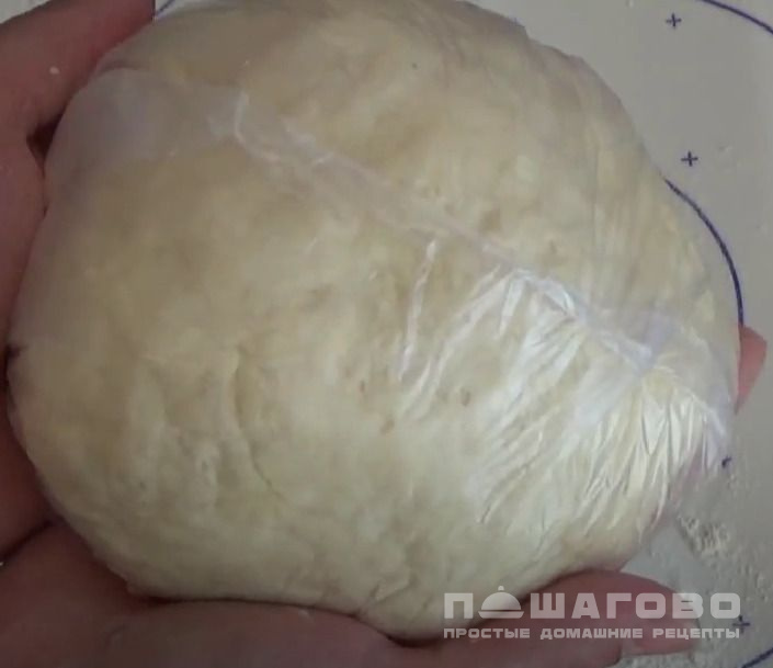 Тесто для пиццы на сметане и сливочном масле