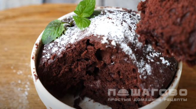 Кофейно шоколадный кекс в кружке