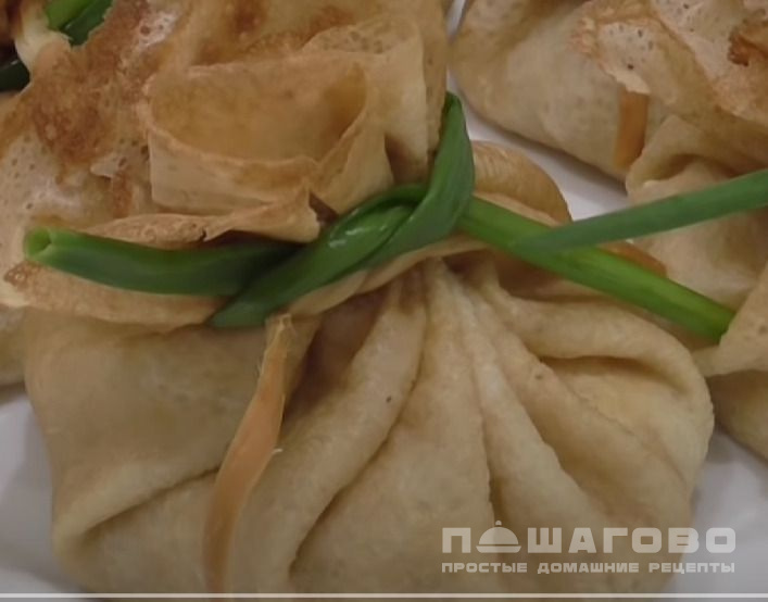 Жульен в блинных мешочках