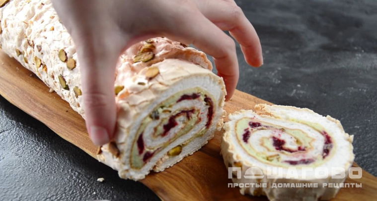 Меренговый рулет