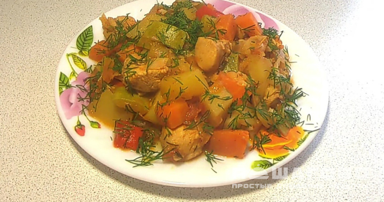 Овощное рагу с курицей