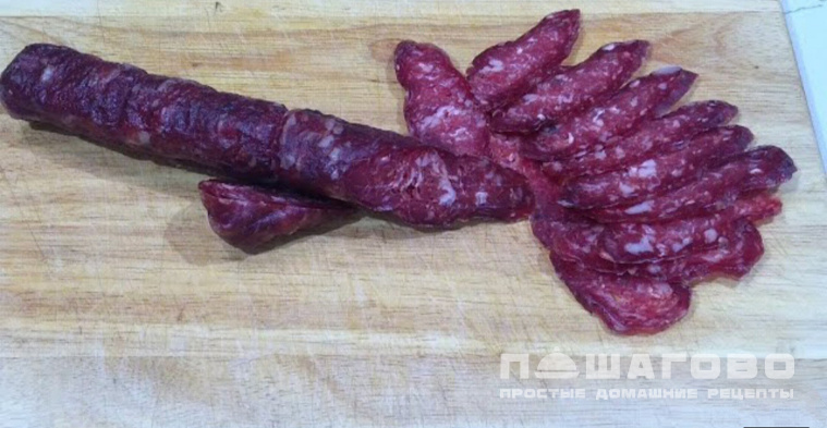 Домашняя сыровяленая колбаса