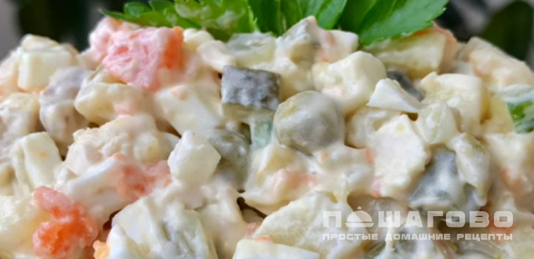Оливье по-советски с куриной грудкой