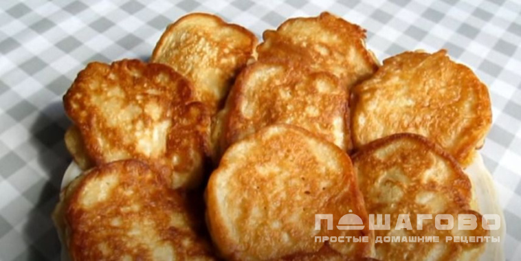 Яблочные оладьи на кефире