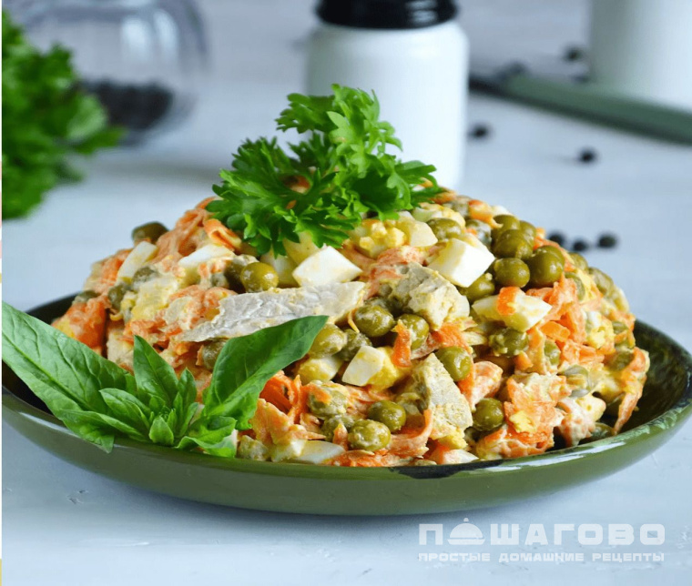 Салат с мясом свинины
