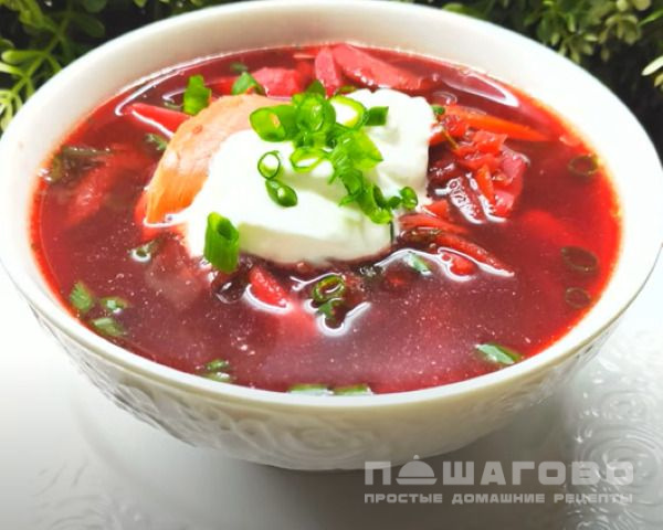 Свекольник на мясном бульоне