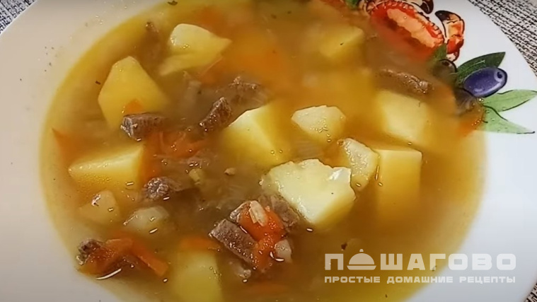 Картофельный суп на мясном бульоне