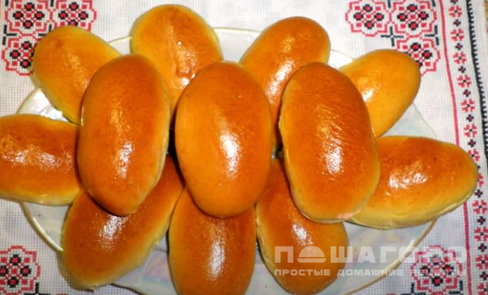 Сдобные пирожки с начинкой несладкие