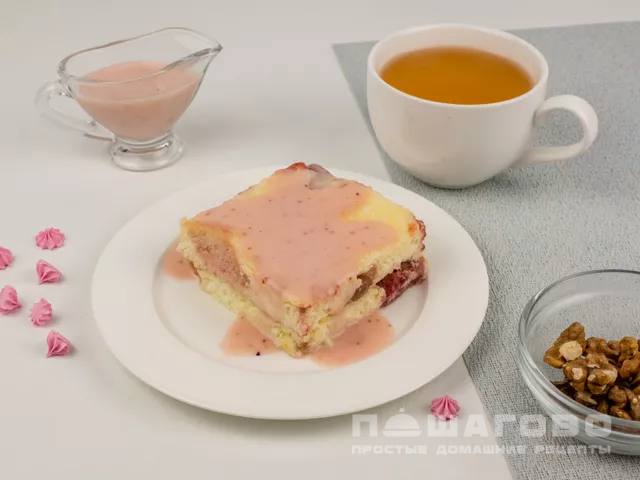Творожная запеканка с клубникой