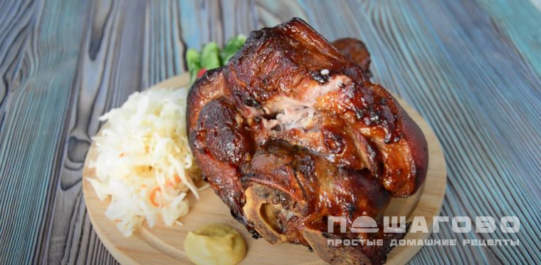 Свиная рулька по-чешски