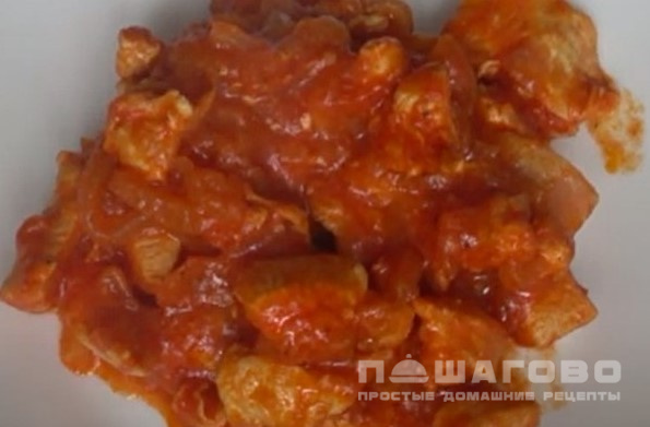 Нежная курица в томатном соусе