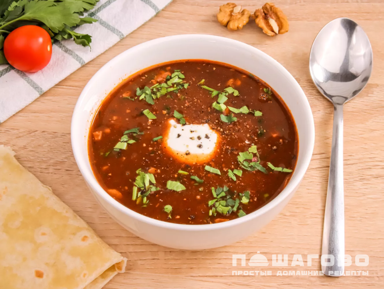 Харчо с помидорами