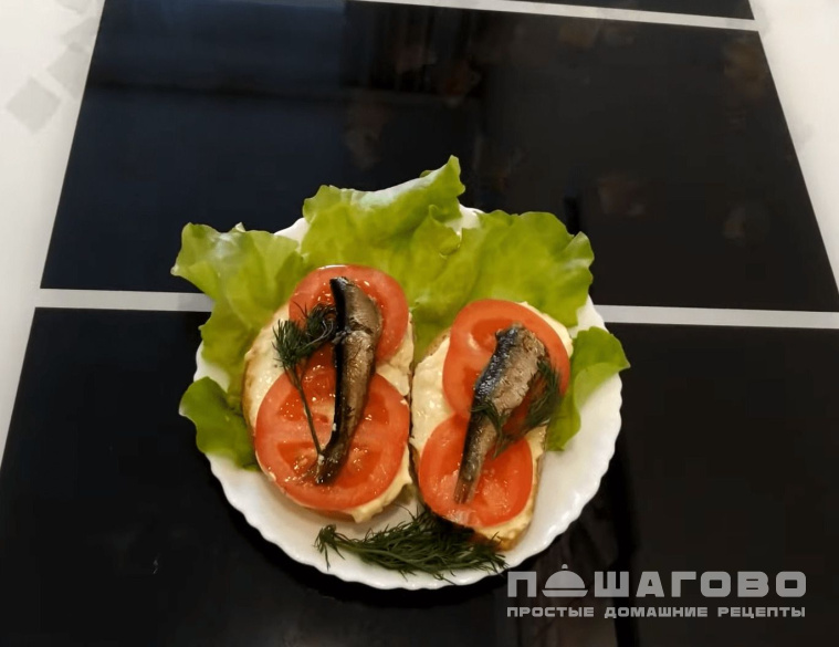 Бутерброды со шпротами