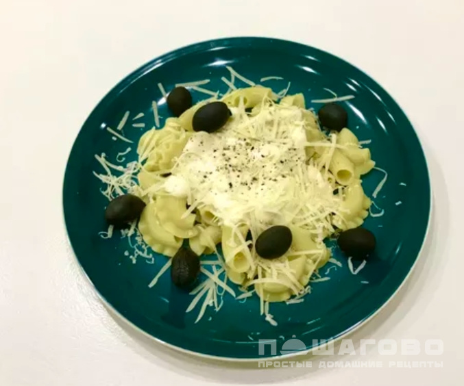 Паста с соусом бешамель