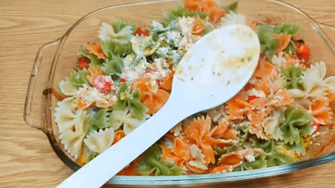 Спагетти с помидорами и сыром в духовке