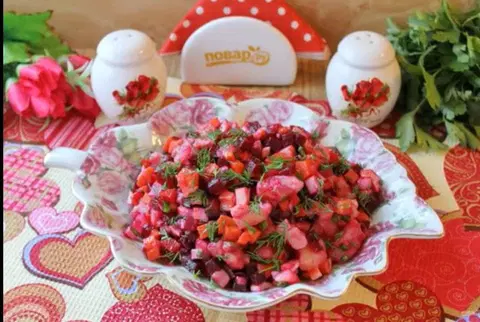 Винегрет с крабовыми палочками