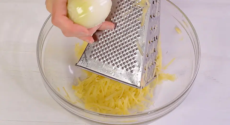 Драники с курицей — шаг 1