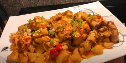 Жаркое с картошкой и курицей