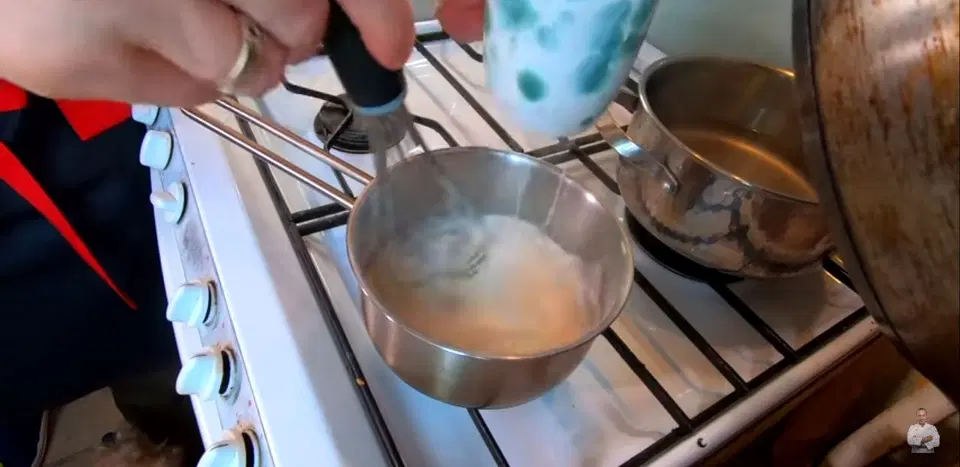 Сливочно-сырный соус для пасты — шаг 3