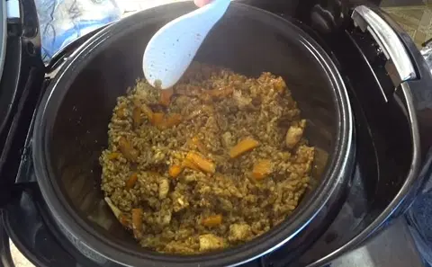 Плов из полбы с курицей
