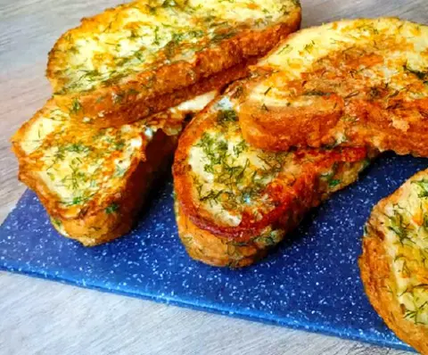 Сырные гренки