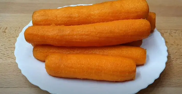 Морковь по-корейски без уксуса — шаг 1