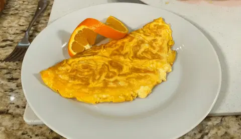 Диетический омлет с сыром