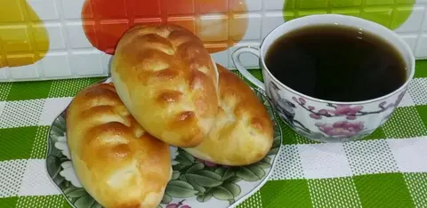 Бабушкины пирожки с сыром и яйцом