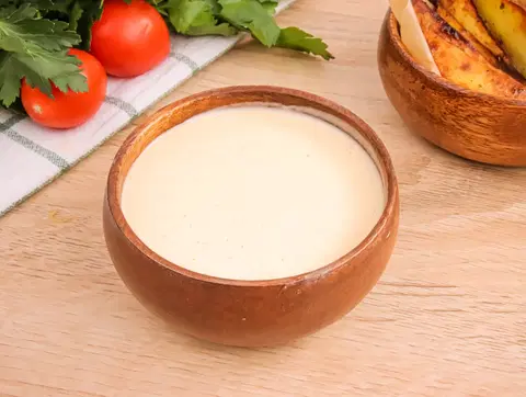 Сырно-чесночный соус
