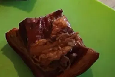 Сало соленое в луковой шелухе — шаг 5