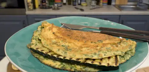 Французский омлет с кабачками