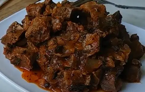 Говяжье сердце тушеное