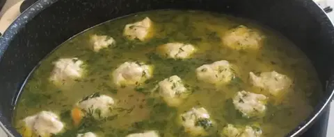 Суп с куриными фрикадельками